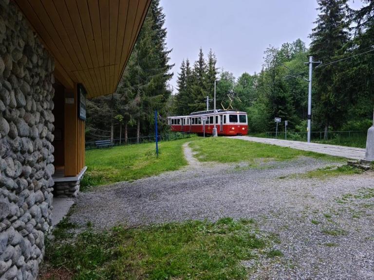 Home In Tatranska Strba Exterior foto